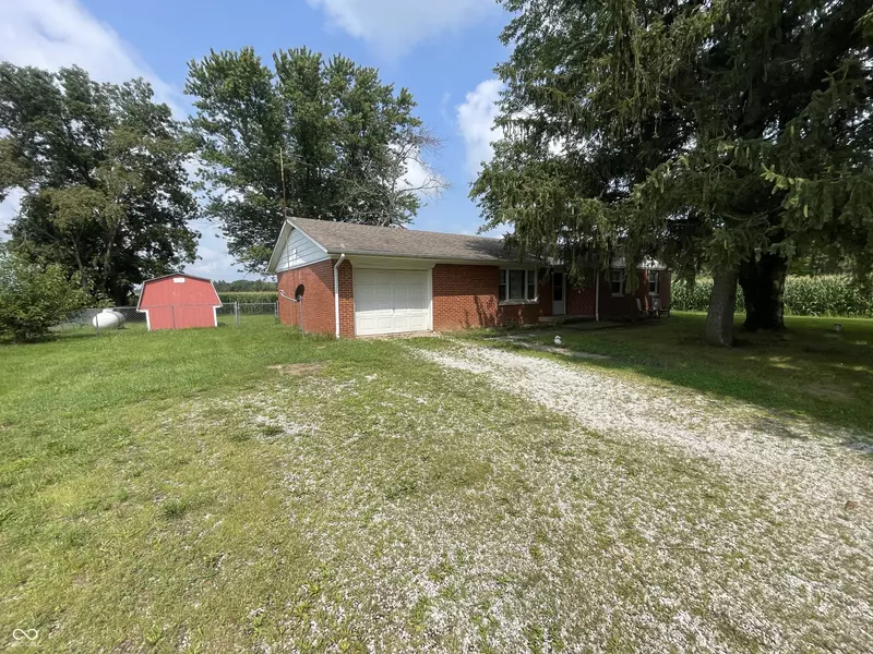 1992 S State Road 75, Danville, IN 46122