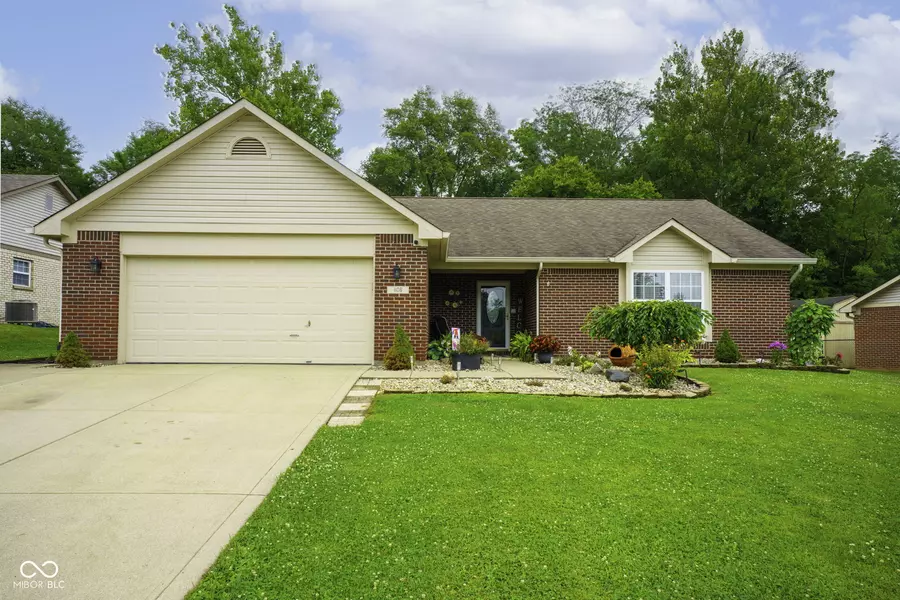 1106 Enchanted View DR, Mooresville, IN 46158