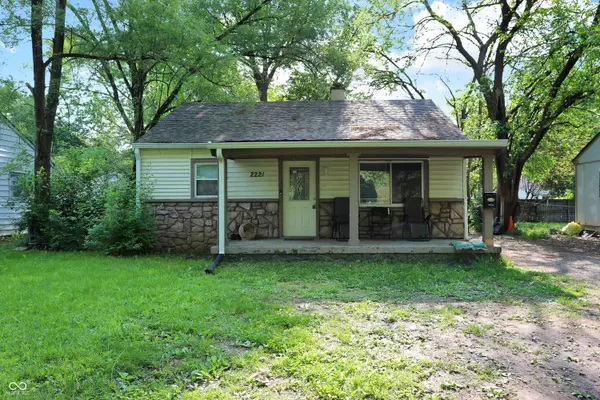 2221 N Goodlet AVE, Indianapolis, IN 46222