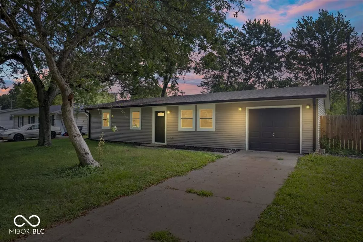 New Whiteland, IN 46184,809 Sawmill RD