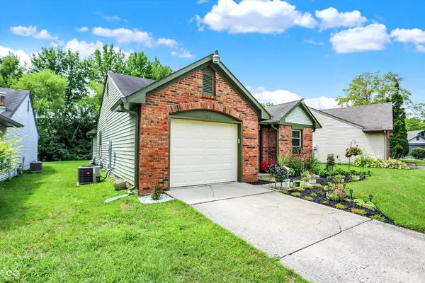 Indianapolis, IN 46254,7173 Eagle Cove S DR