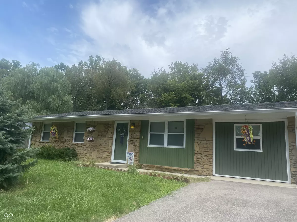 Indianapolis, IN 46214,6438 Doris DR