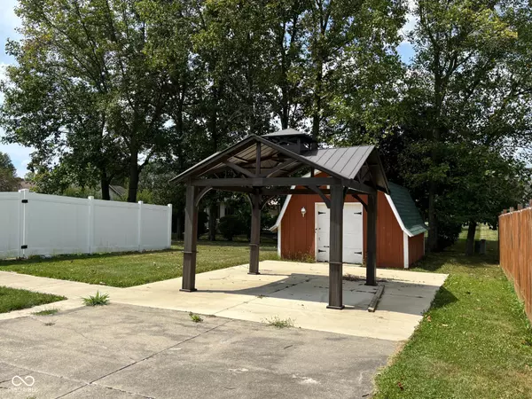Muncie, IN 47304,5201 N Moore RD