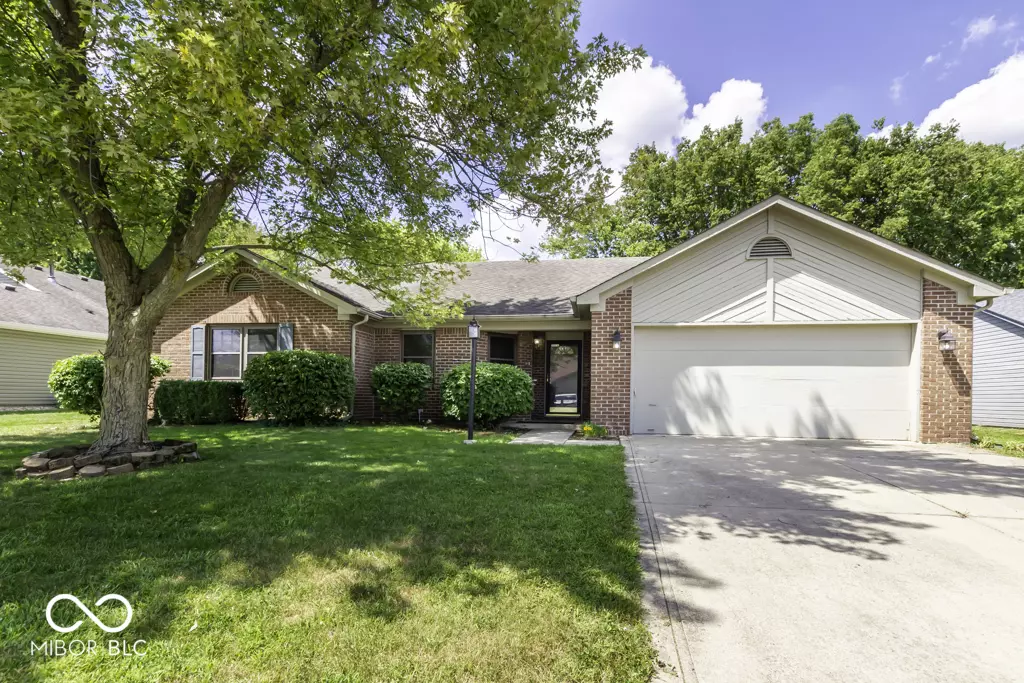 Greenwood, IN 46143,854 Ellington CIR