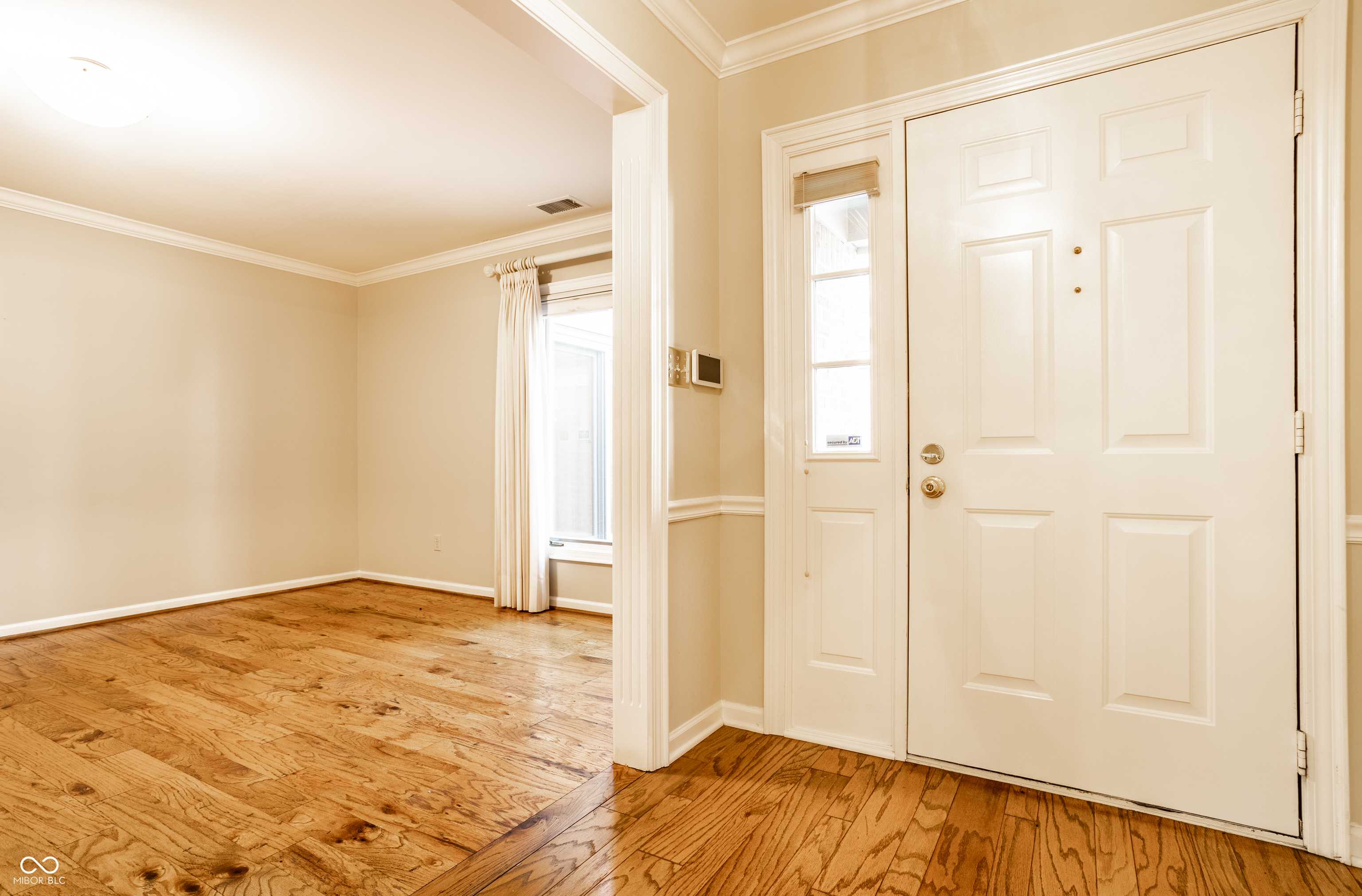 Indianapolis, IN 46260,8539 Olde Ml Cir W DR