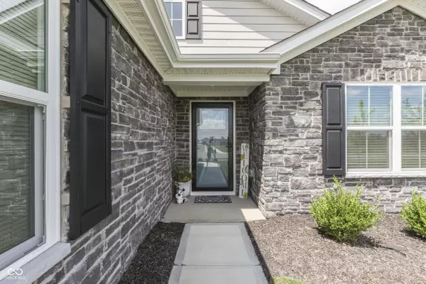 Edinburgh, IN 46124,976 Independence DR