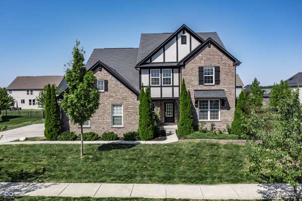 10044 Copper Saddle, Fishers, IN 46040