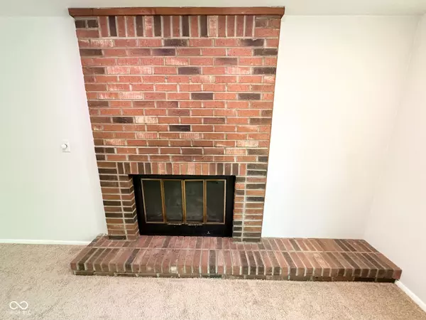 Indianapolis, IN 46260,1508 Minturn LN