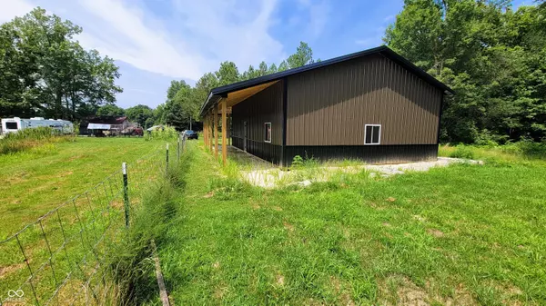 Commiskey, IN 47227,9314 N Little Rest Farm RD