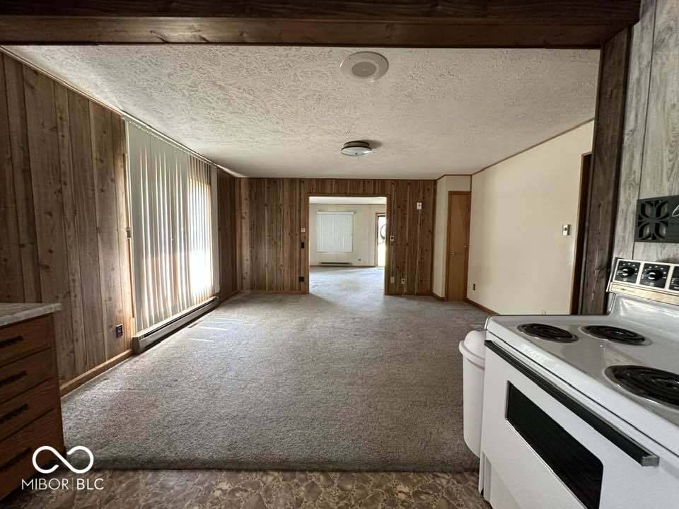Austin, IN 47102,205 Mann AVE