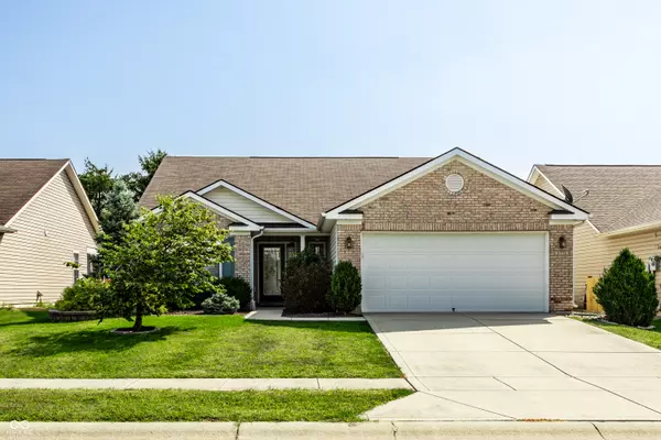 3771 White Cliff WAY, Whitestown, IN 46075