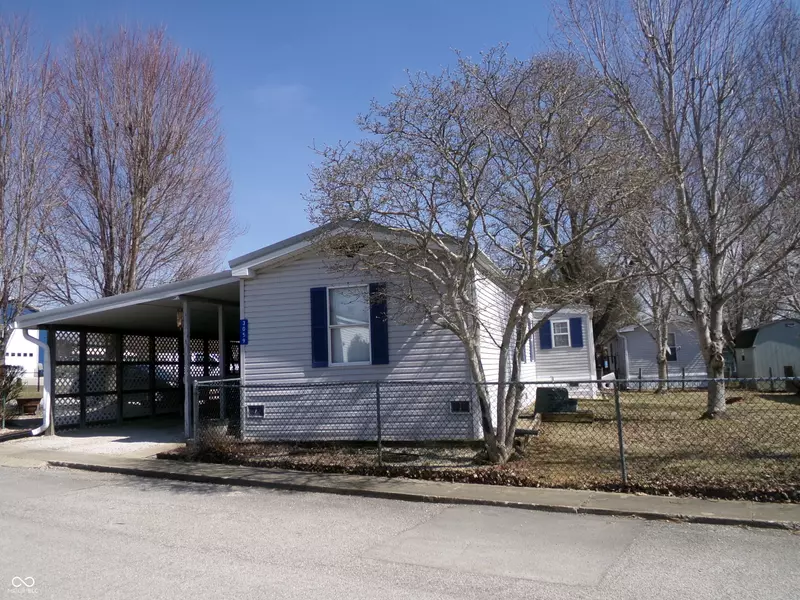 3058 & 3059 Van Bibber Lake, Greencastle, IN 46135