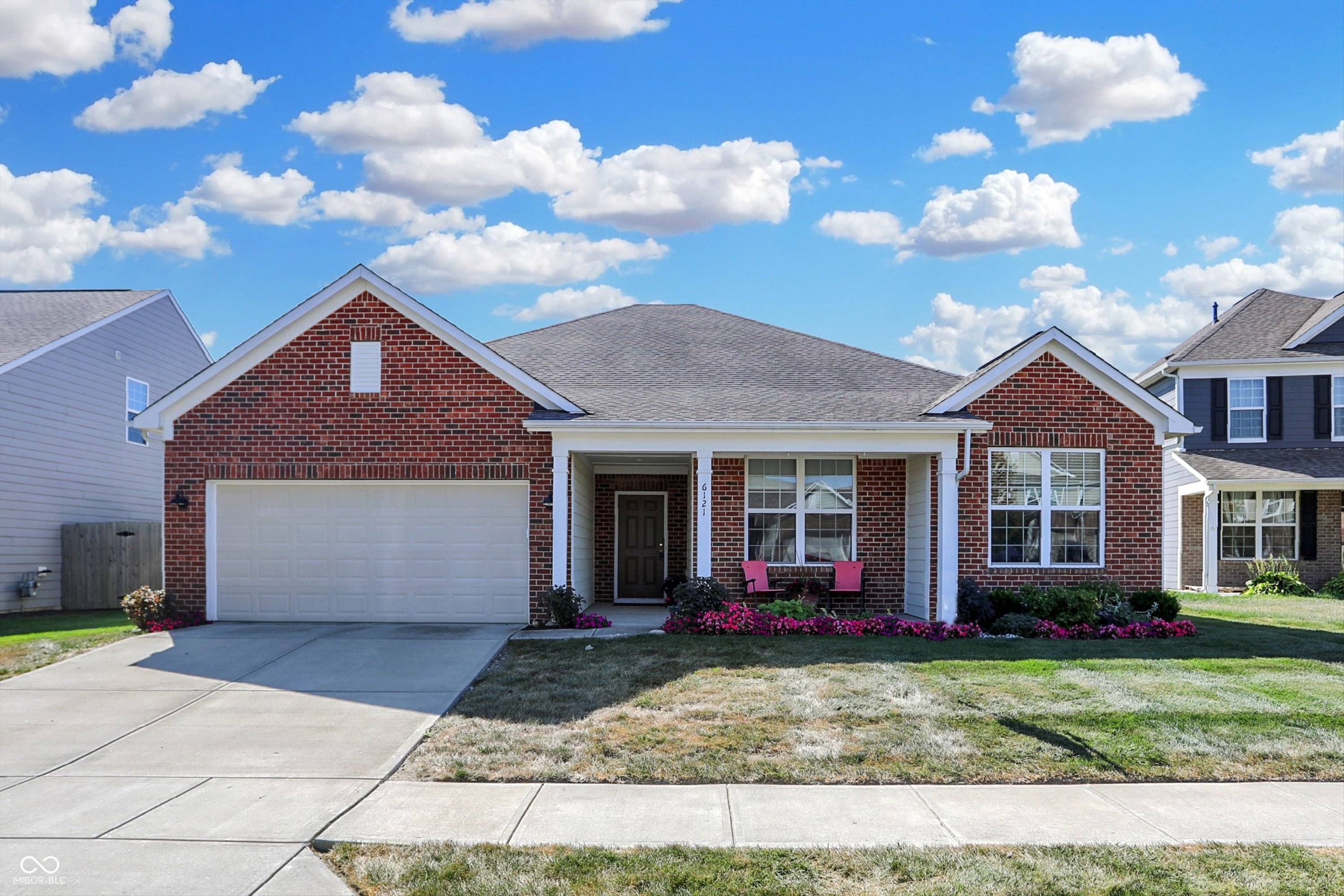 6121 Marigold CT, Whitestown, IN 46075