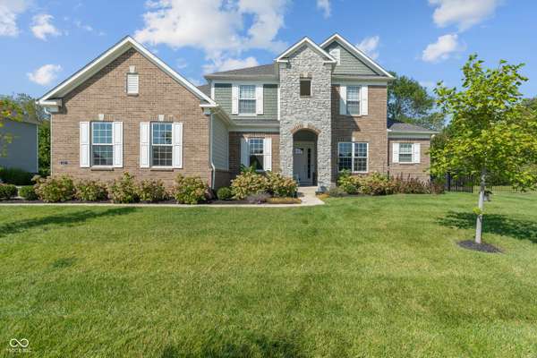 3310 Spruce Wood CT, Carmel, IN 46032