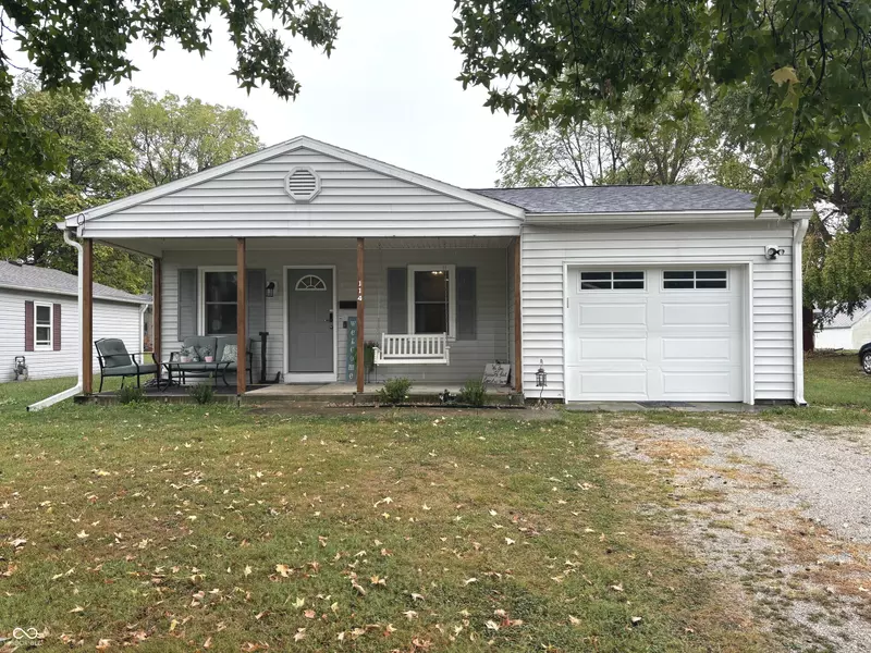 114 W Berry ST, Greencastle, IN 46135