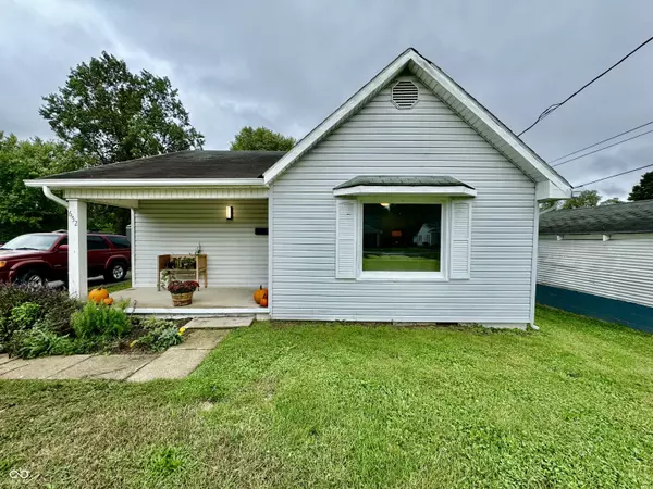 652 S Vine ST, Seymour, IN 47274