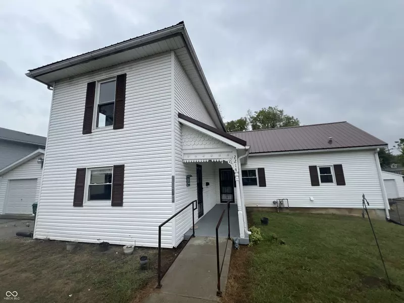 2214 Vine ST, New Castle, IN 47362