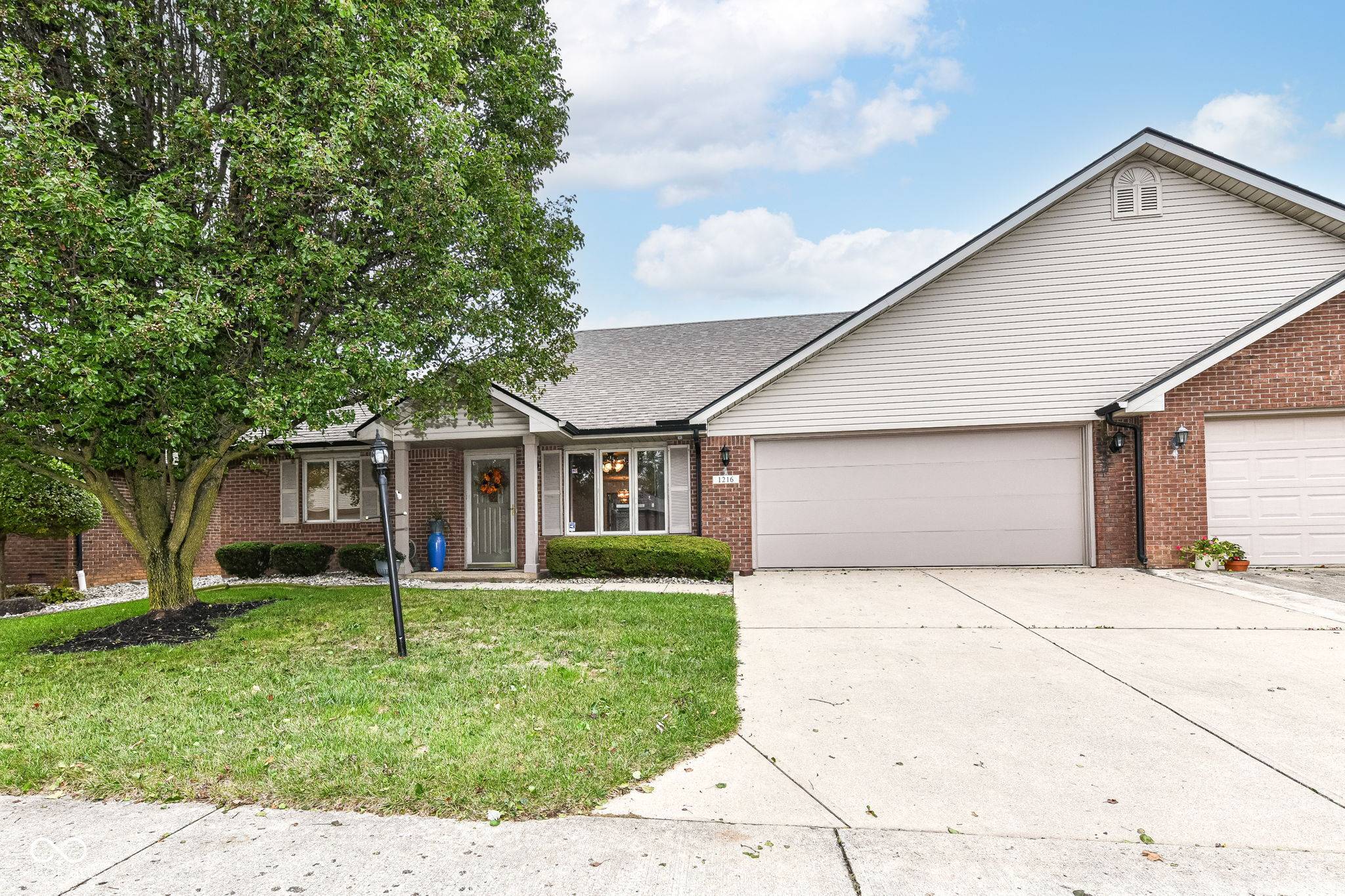 1216 Sugar Pine DR,  Anderson,  IN 46012