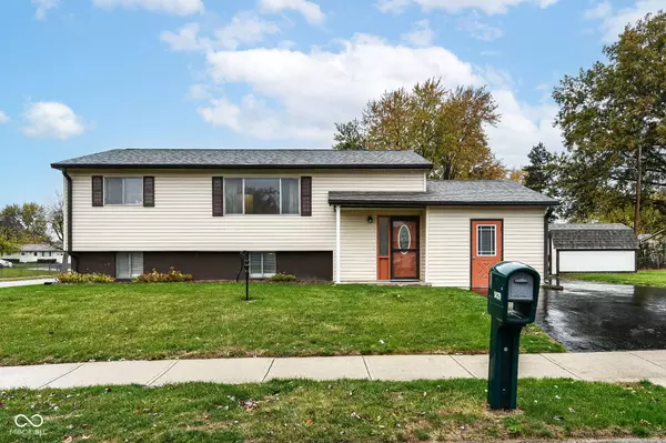 Indianapolis, IN 46241,5829 Cloverleaf DR