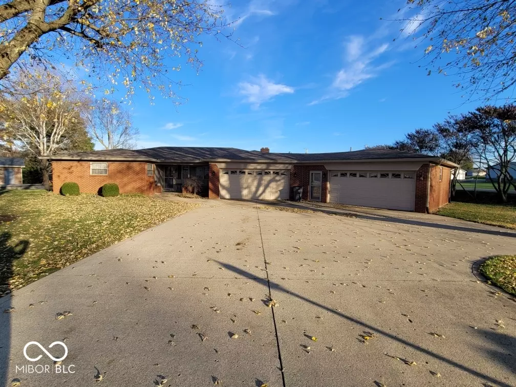 Rushville, IN 46173,350 E Rivercrest DR