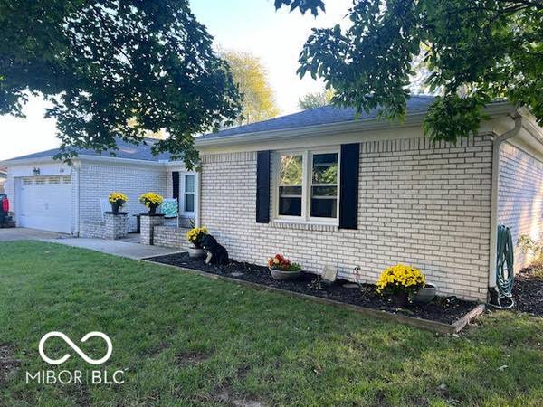 694 N Walnut, Crawfordsville, IN 47933