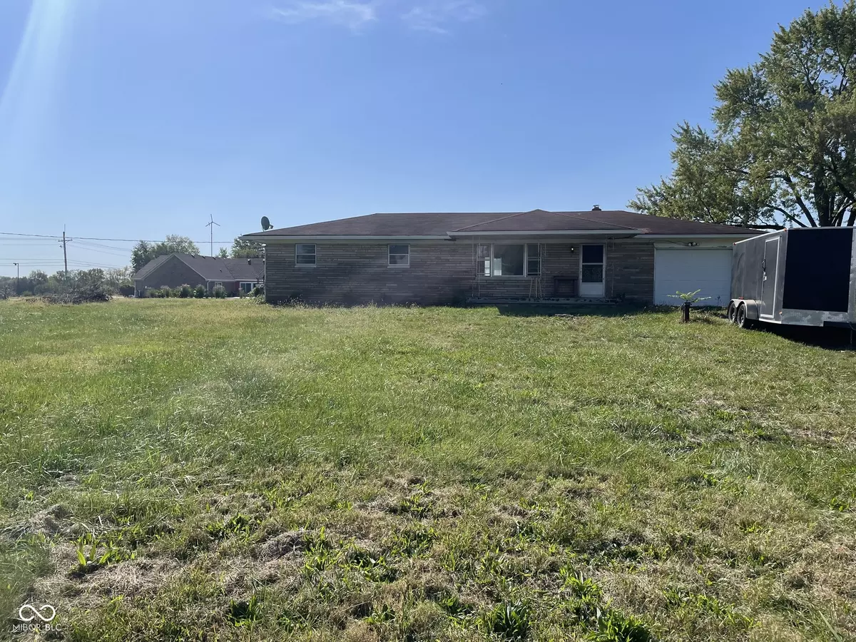 Whiteland, IN 46184,731 W 600 N