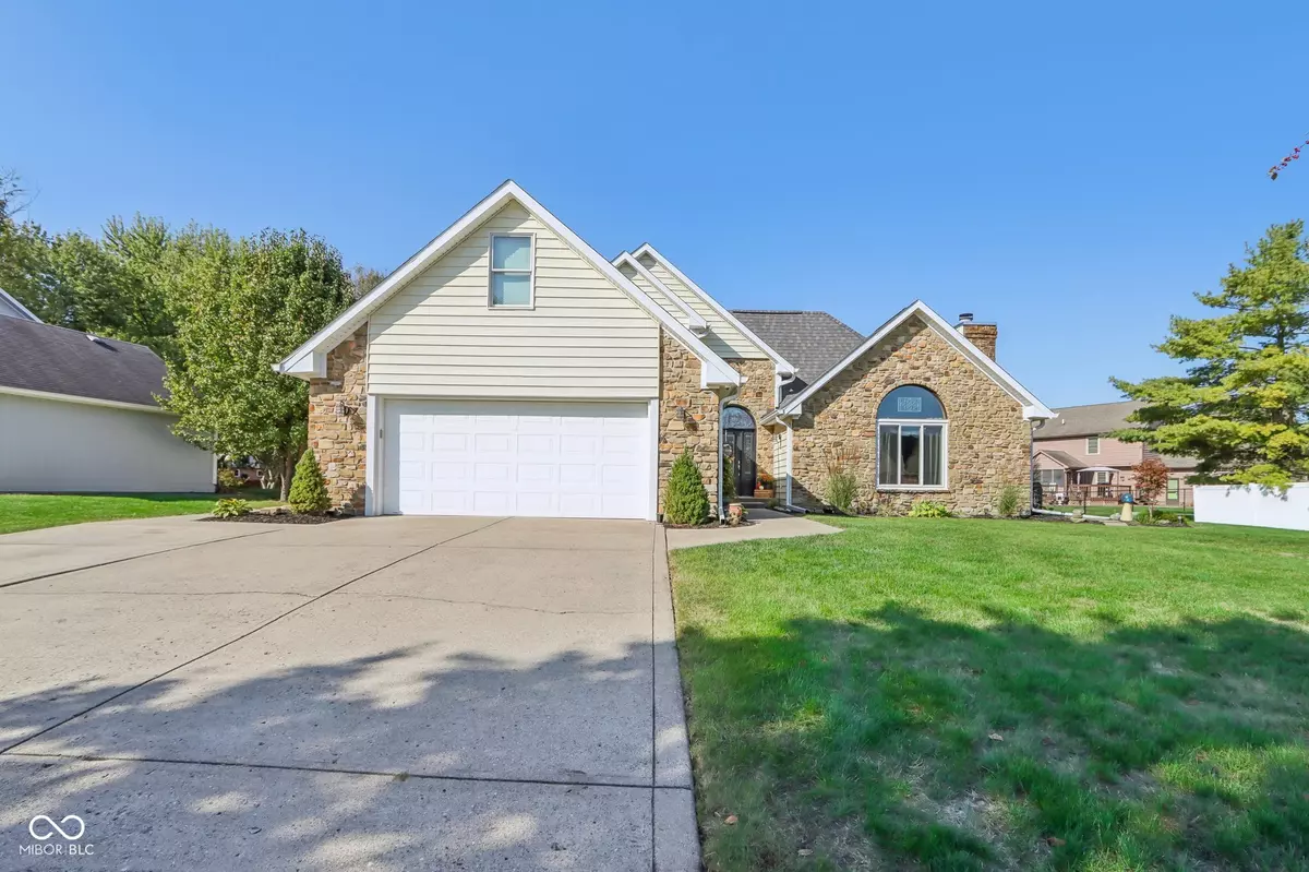 Indianapolis, IN 46229,1724 Sunrise CIR