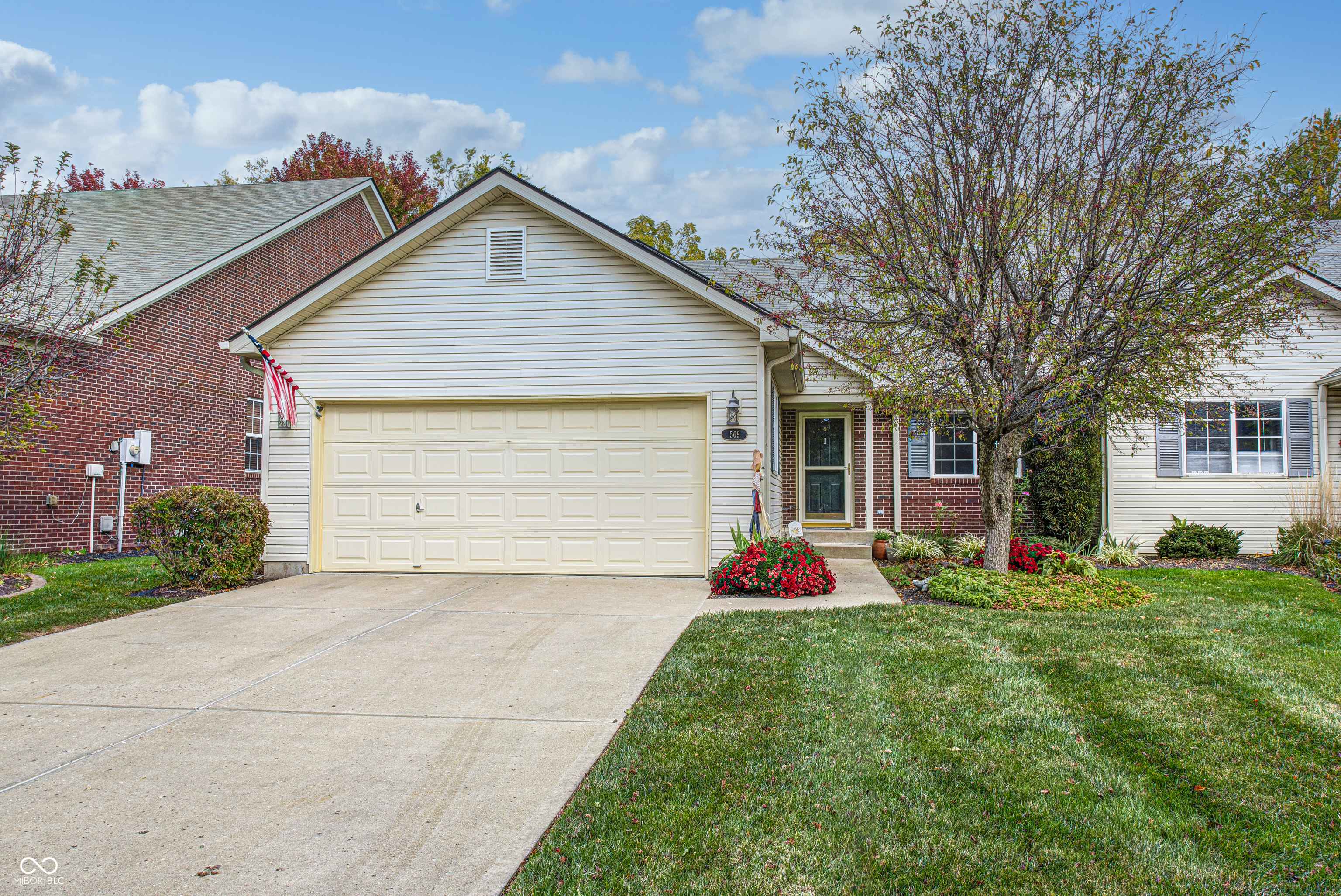 569 Dylan DR,  Avon,  IN 46123