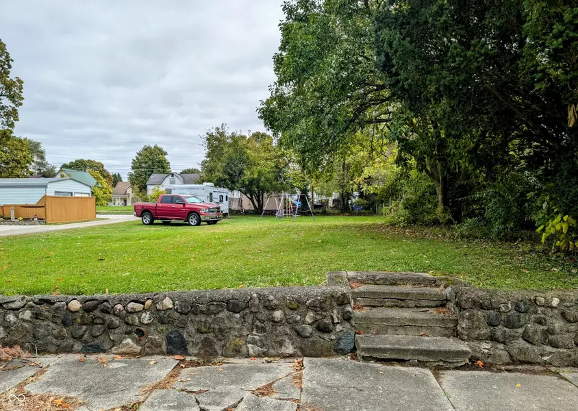 216 S 21st ST, New Castle, IN 47362
