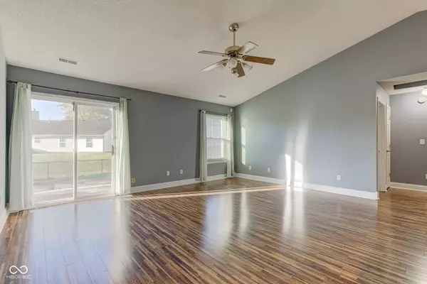 Indianapolis, IN 46231,8905 Himebaugh LN