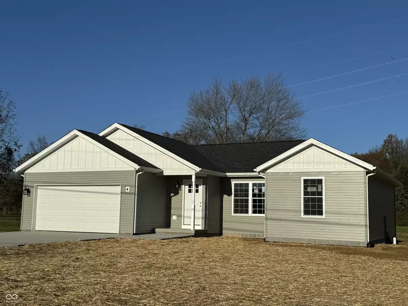 1053 E Niagara TRL, Greensburg, IN 47240