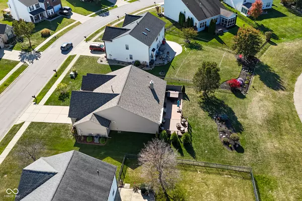 Indianapolis, IN 46217,7660 Shasta DR