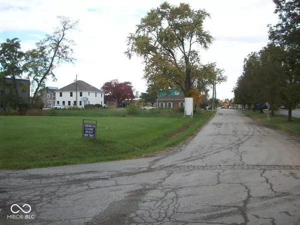 Indianapolis, IN 46250,6758 Gentry ST