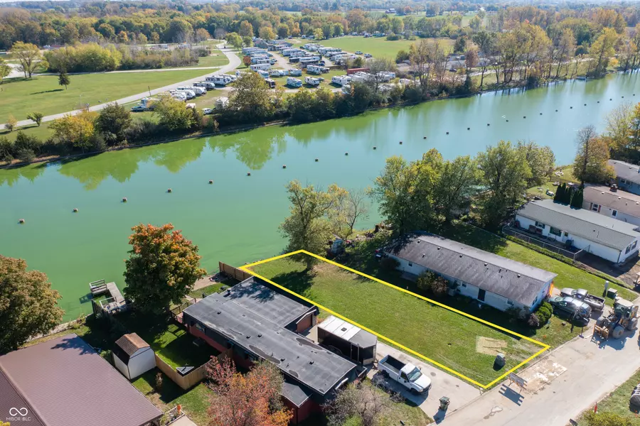41 Fountain Lake DR, Greenfield, IN 46140