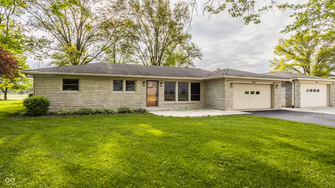 5861 S 100 W, Fountaintown, IN 46130