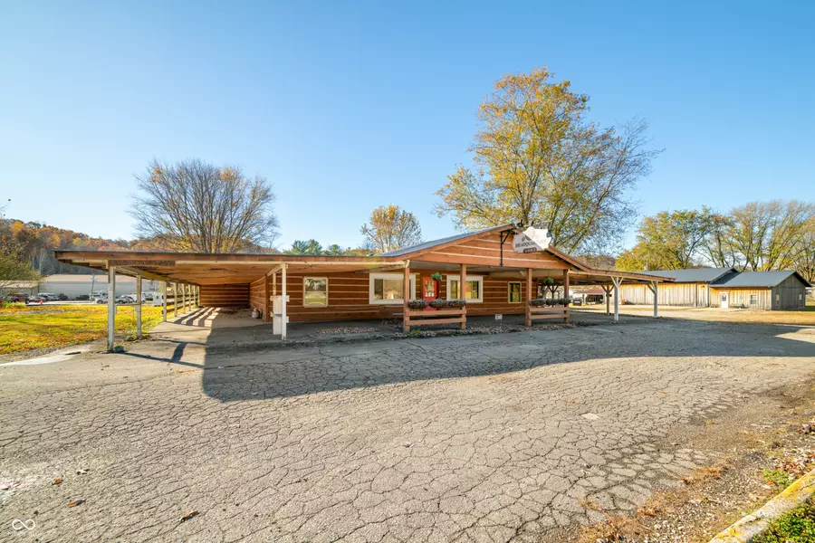 4883 State Road 46 E, Nashville, IN 47448
