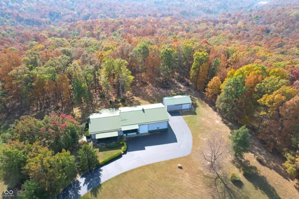 Bloomfield, IN 47424,8052 E Ash RD