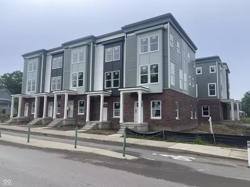 2611 E New York ST, Indianapolis, IN 46201