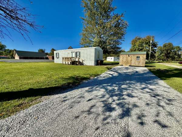 608 E Bard ST, Crothersville, IN 47229