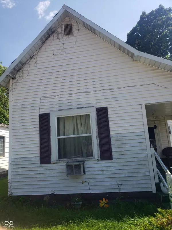 Muncie, IN 47302,1403 E Willard ST