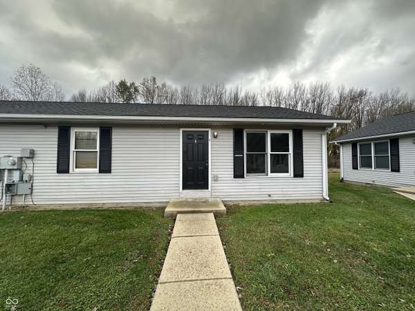 4 Westside CT, North Vernon, IN 47265