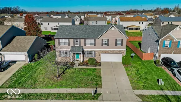 Indianapolis, IN 46229,10846 Greenleaf DR