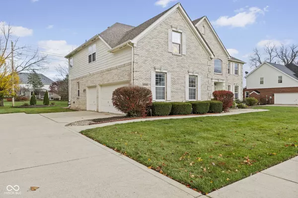 Carmel, IN 46033,12535 Robinbrook DR