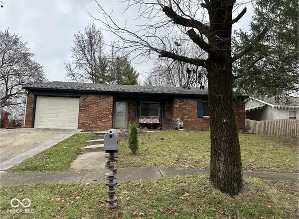 7723 Gordon WAY, Indianapolis, IN 46237