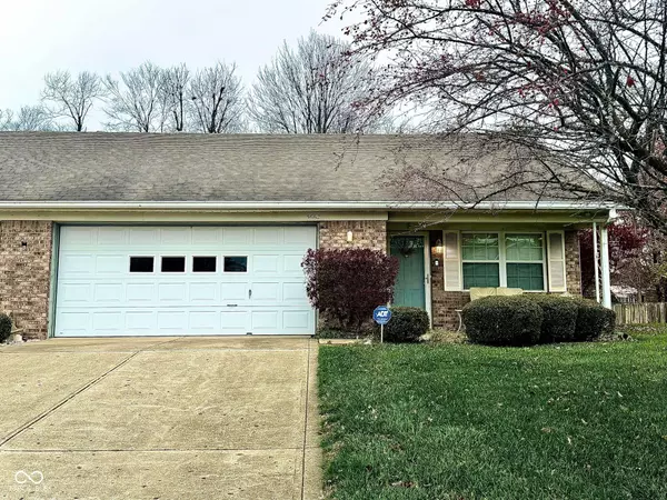 5662 Misty Ridge DR, Indianapolis, IN 46237