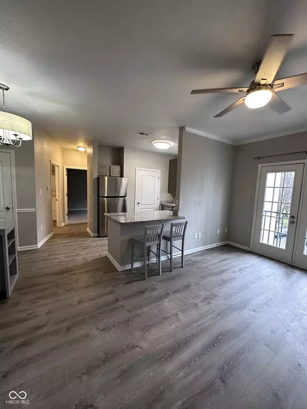 Carmel, IN 46032,12938 University CRES #APT 2B