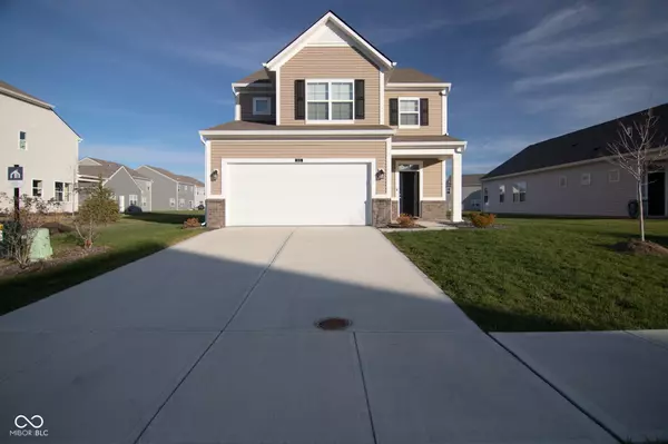 5115 Triple Crown WAY, Indianapolis, IN 46237