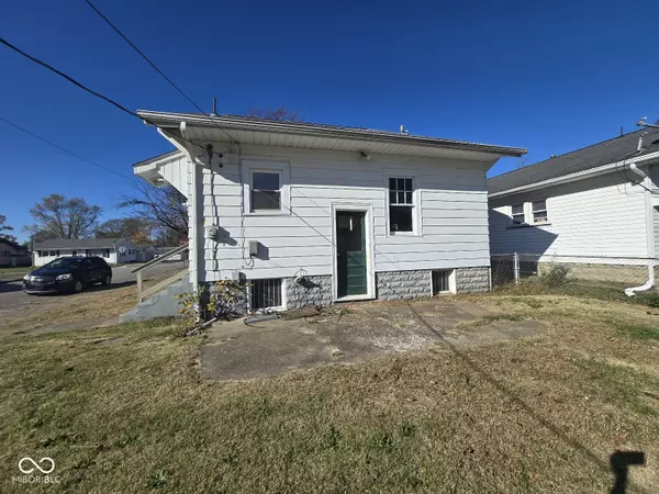 Terre Haute, IN 47802,2448 S 8th ST