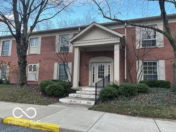 7317 Lions Head DR ## 2, Indianapolis, IN 46260