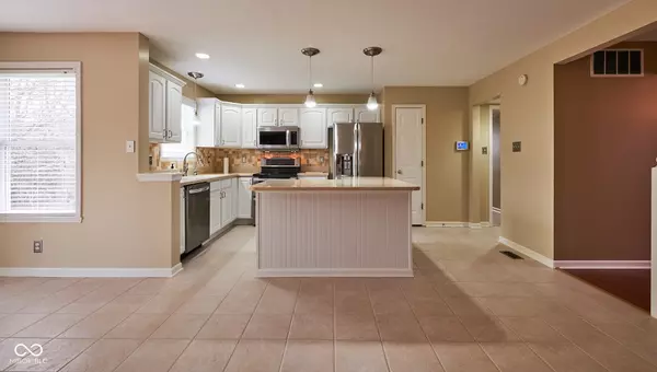 Fishers, IN 46037,11181 Ridgewater CIR